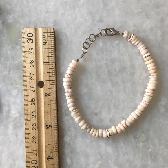 Elegant Beige Etched shell and beaded necklace and Shell anklet/bracelet 🐚🪸🌞🌼 - Picture 11 of 15